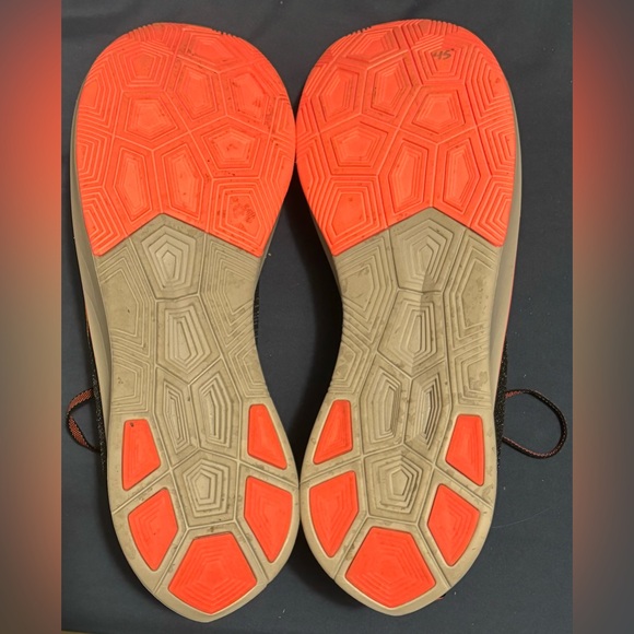 Size 13 Men’s Nike Air Zoom Fly Flyknit FK Black AR4561-068 Flash Crimson Runnin - Picture 5 of 7